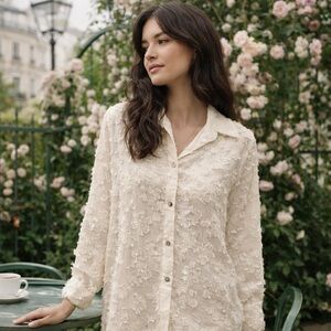 Zara Textured Floral Blouse Cream Ivory Button Front Romantic Boho Top Size M